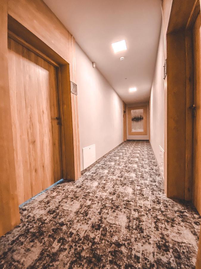 La Park Aparthotel クドヴァ・ズドゥルイ エクステリア 写真