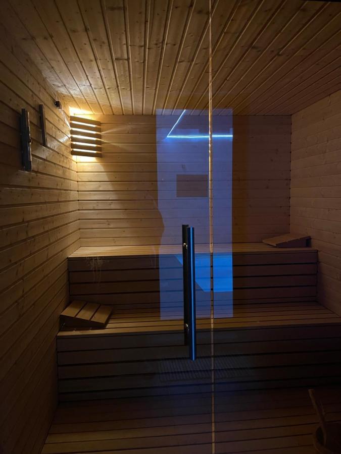 La Park Aparthotel クドヴァ・ズドゥルイ エクステリア 写真