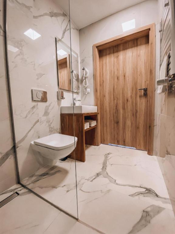 La Park Aparthotel クドヴァ・ズドゥルイ エクステリア 写真